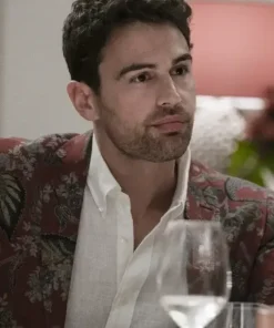 Theo James The White Lotus S02 Maroon Blazer